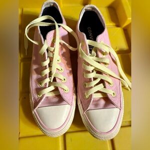 Converse Light Pink Canvas Shoes with light yellow Laces